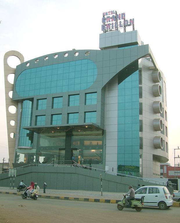 Hotel Grand Dhillon Bhilai Extérieur photo