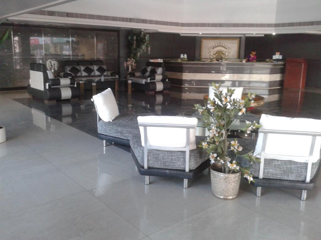Hotel Grand Dhillon Bhilai Extérieur photo